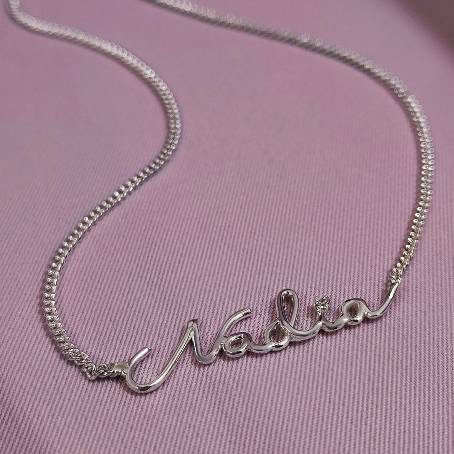 Four-leaf clover pendant