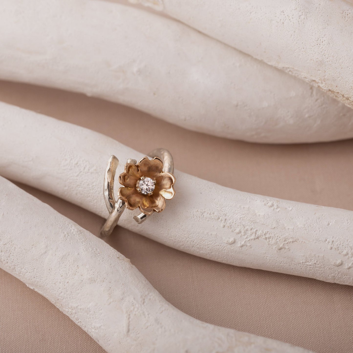 Lady Marian ring